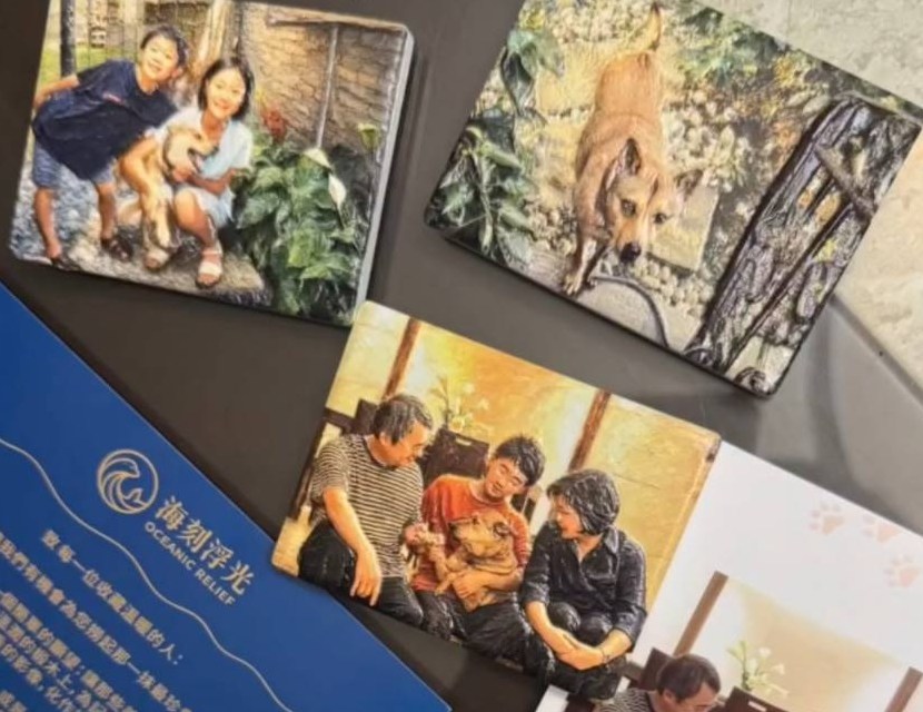 全家福浮雕磁鐵實拍 — 家人與狗狗的合照做成立體浮雕